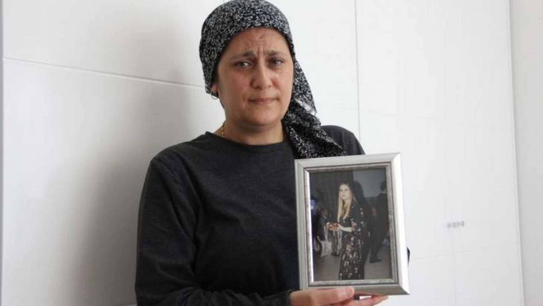 Sokak ortasında öldürülen genç kızın annesi adalet istiyor: 'Pınar Gültekin gibi olmasın'