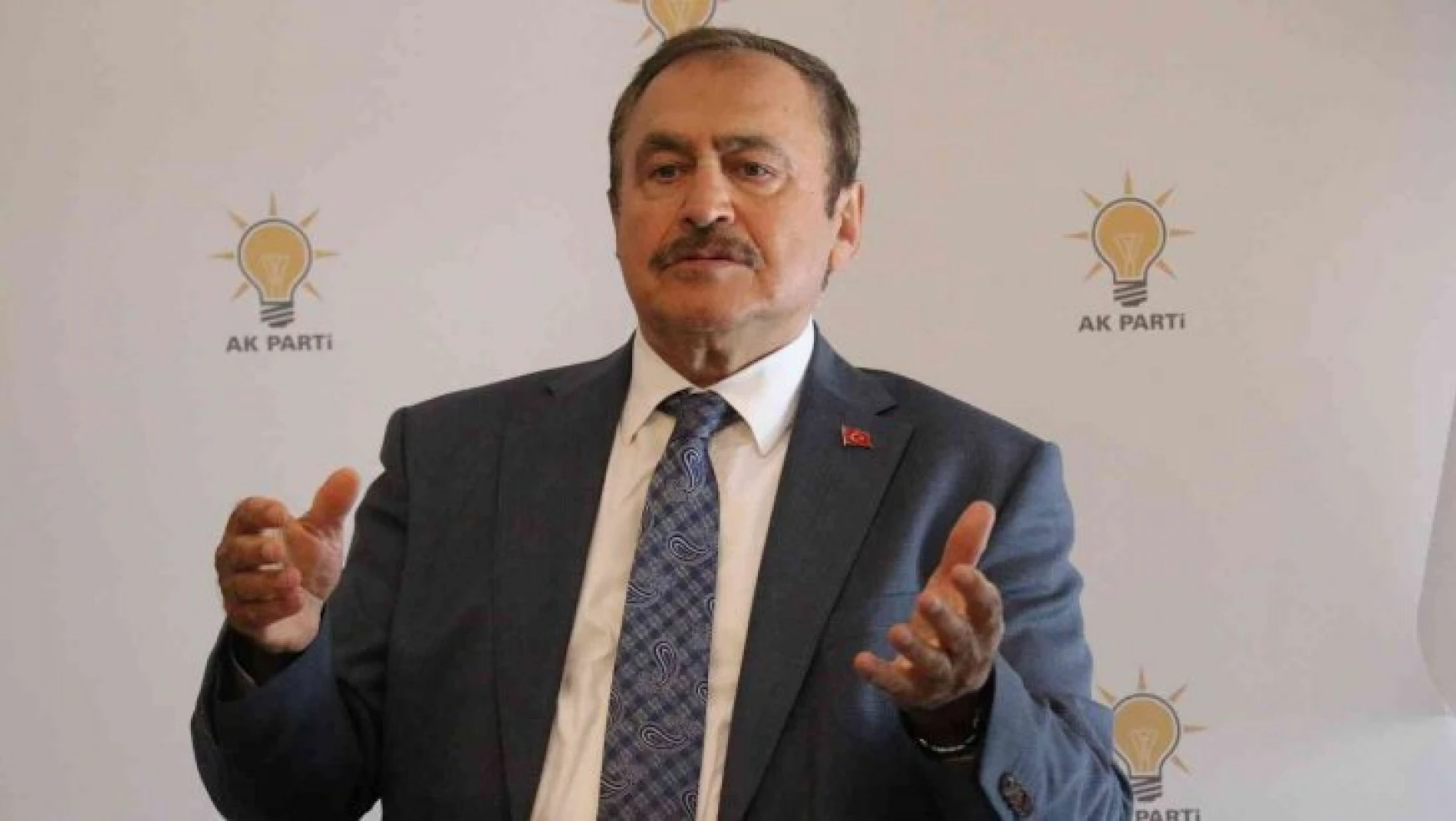 Veysel Eroğlu: 'Bakanlığımda 500 bin dekar araziyi sulamaya açtık'