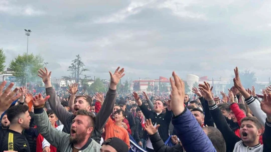 Düzcespor: Enkazdan çıktı, 22 yıl sonra gelen başarı