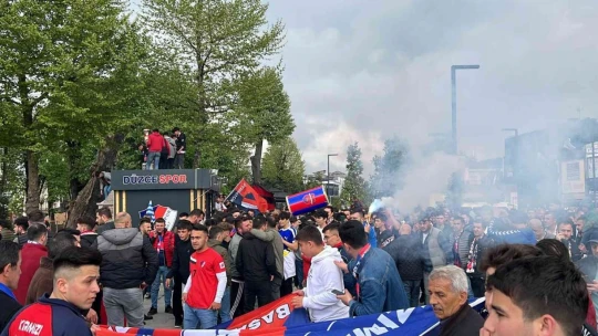 Düzcespor: Enkazdan çıktı, 22 yıl sonra gelen başarı