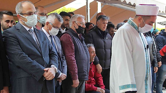 Kazada hayatını kaybeden milli atlet Ata Yahşi, son yolculuğuna uğurlandı