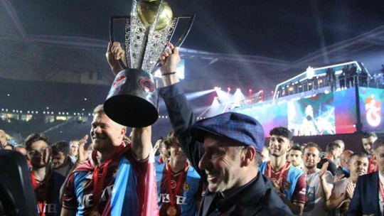 Trabzonspor şampiyonluk kupasını aldı