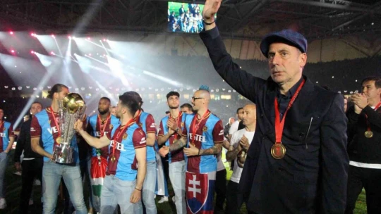 Trabzonspor şampiyonluk kupasını aldı