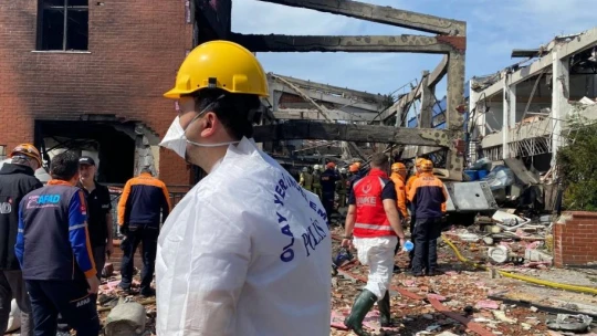 Tuzla'da patlama yaşanan fabrikada 3 işçi hayatını kaybetti