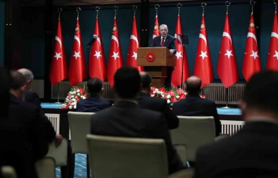 Erdoğan: 'Millet bu sorumluluğunu tatlı su demokratlığı yapmamız için vermedi'