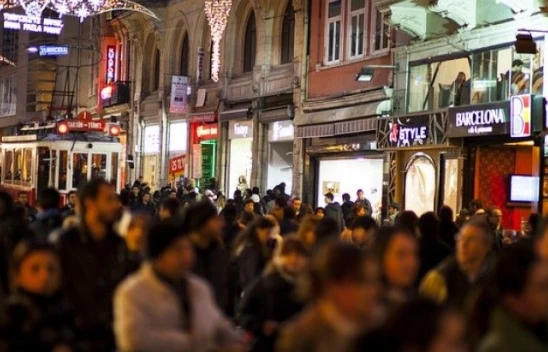 'Kamuoyunun yüzde 49'u erken seçim istiyor'