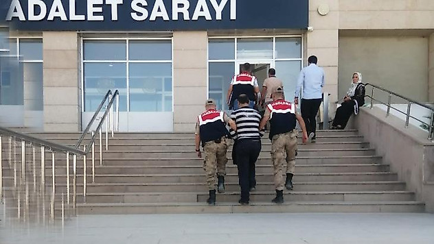 12 yıldır aranan firari şahıs jandarmanın dedektiflerince yakalandı