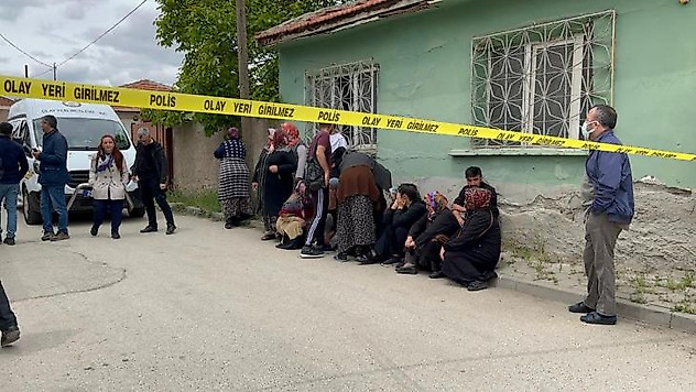 15 yaşındaki çocuk pompalı tüfekle annesini öldürdü, 3 komşusunu yaraladı