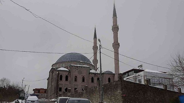 17 yıldır bitirilemiyor, muhtar sonunda isyan etti