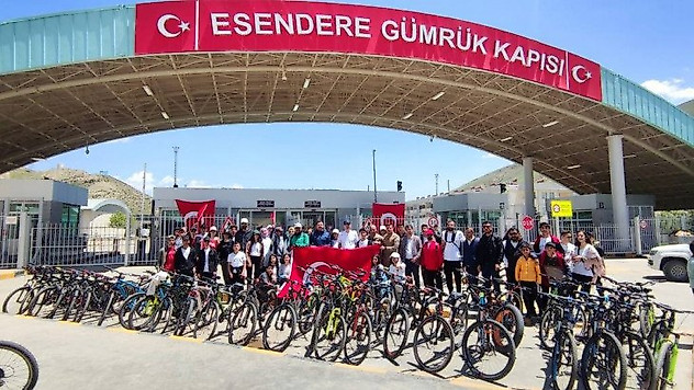 19 Mayıs Gençlik Spor Bayramı için pedal çevirdiler