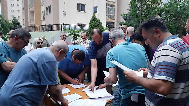 635 konutlu sitede aidatlara yüzde 140 zam şoku