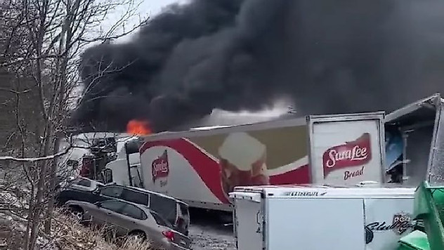 ABD'de 40'a yakın aracın karıştığı zincirleme trafik kazası: 20 yaralı