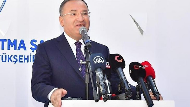 Adalet Bakanı Bekir Bozdağ: '7'li masa da 7 düvel de Türkiye'nin gelişmesine ve Tayyip Erdoğan'a karşı'