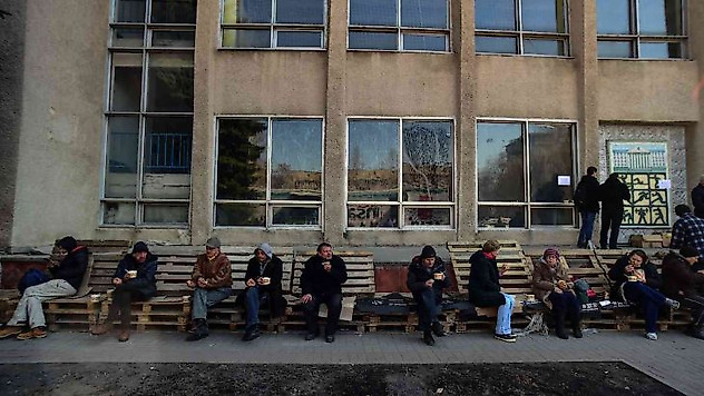 AFAD ekipleri Ukrayna'da yemek dağıtıyor
