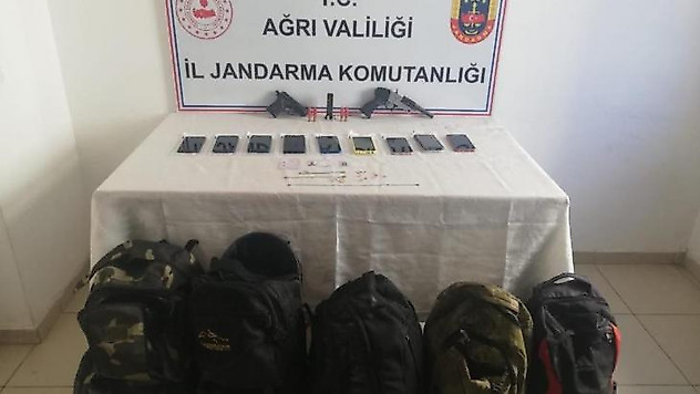 Ağrı'da 4 göçmen kaçakçısı tutuklandı