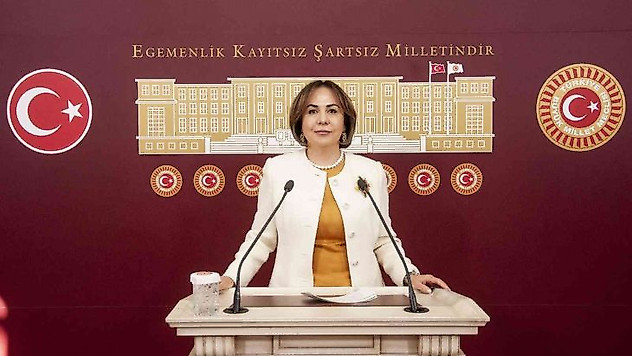 AK Parti'li Yılmaz: 'Gazetecilere saldırı düzenlenmesi asla kabul edilemez'