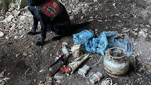 Amanoslar'da PKK'nın mühimmat depoları bulundu