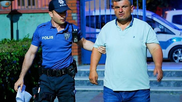 Annesini yakan cani evlat tutuklandı