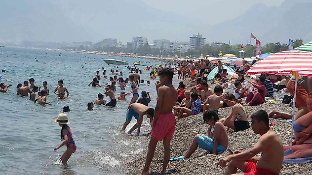 Antalya'ya gelen turist sayısında rekor artış