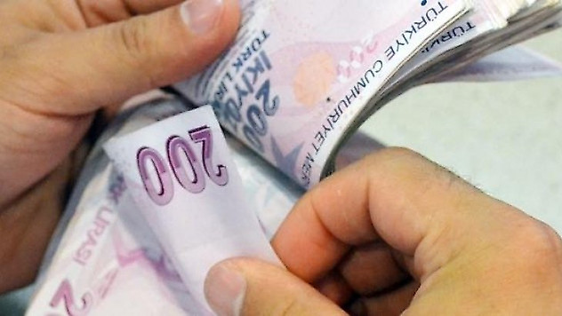 Asgari ücret zammının 1 Temmuz'dan geçerli olmasını sağlayacak değişiklik Resmi Gazete'de