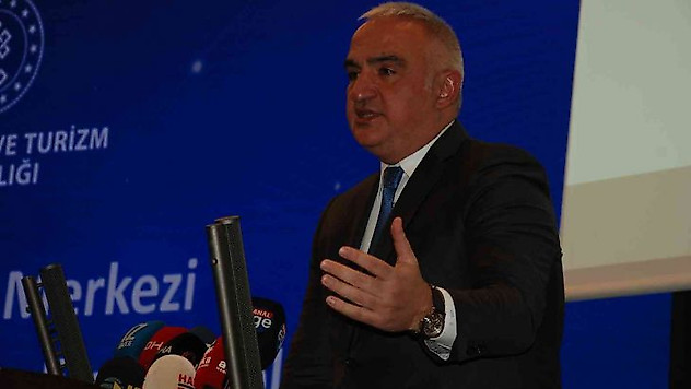 Bakan Ersoy'dan kapsamlı Çeşme Projesi toplantısı