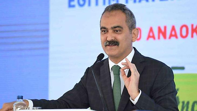 Bakan Özer: 'Derslerde maske kullanımı söz konusu olmayacak'