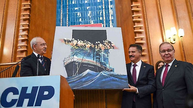 Başkan Deveci, ata toprağını Kılıçdaroğlu'na teslim etti
