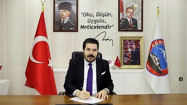 Savcı Sayan'dan Kılıçdaroğlu'na çay daveti
