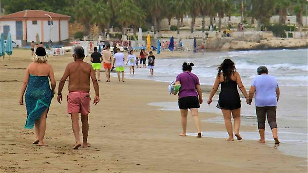 Bayram tatili turizmin gözde mekanı Kızkalesi'ni canlandırdı