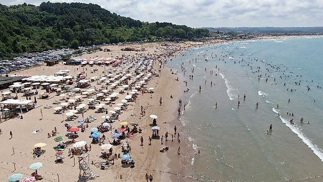 Bayramın ilk gününde Şile plajları doldu taştı