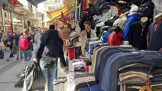 Bayramlık kıyafet alışverişleri başladı