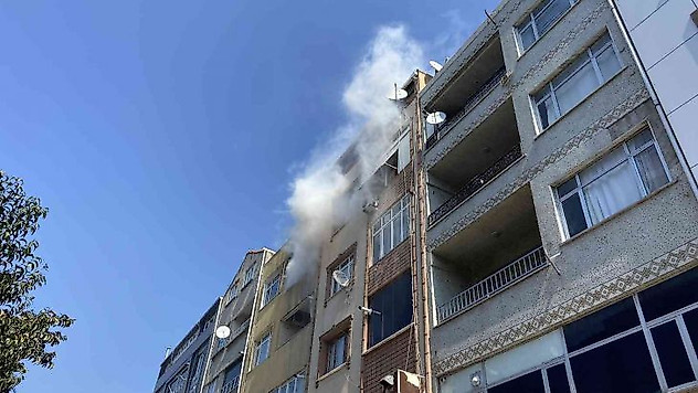 Bayrampaşa'da korkutan yangın