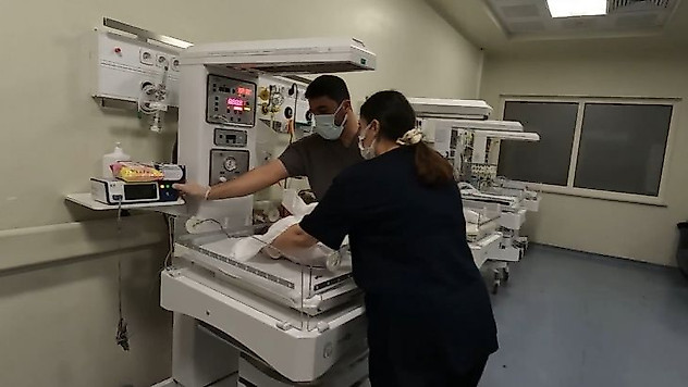 Bebeklere nüfus cüzdanının hastanede verilmesi uygulaması Şanlıurfa'da başladı