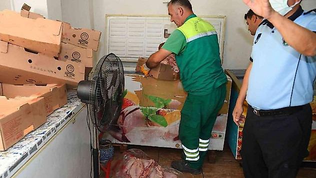 Bursa'da beyaz et deposuna şok baskın