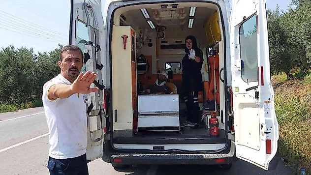 Bursa'da iki kamyon kafa kafaya çarpıştı: 2 yaralı