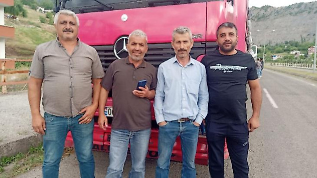 Büyükşehirlerde satılmak üzere kurbanlıklar Artvin'den yola çıktı