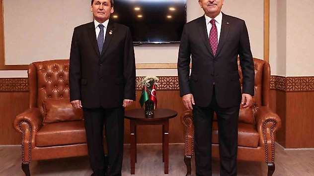 Çavuşoğlu, İslam İşbirliği Teşkilatı toplantısına katılıyor