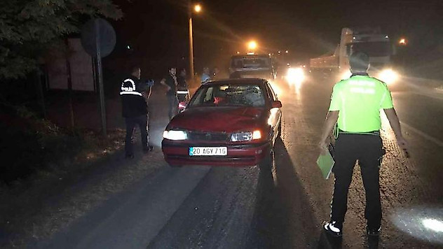 Cenazeden dönenlerin aracı yayaya çarptı: 1 ölü