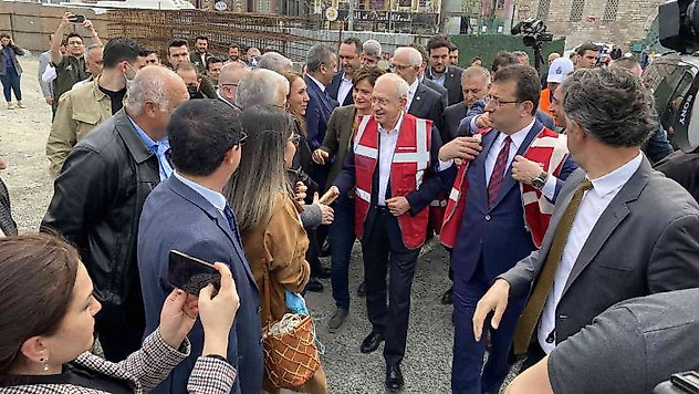 Kılıçdaroğlu, Unkapanı, Süleymaniye ve Yerebatan Sarnıcı'nda incelemelerde bulundu