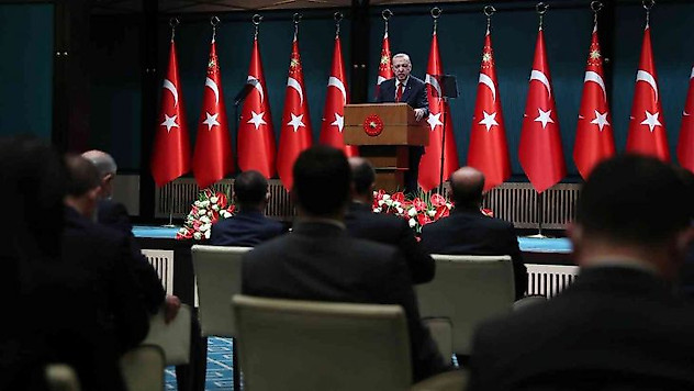 Erdoğan: 'Millet bu sorumluluğunu tatlı su demokratlığı yapmamız için vermedi'
