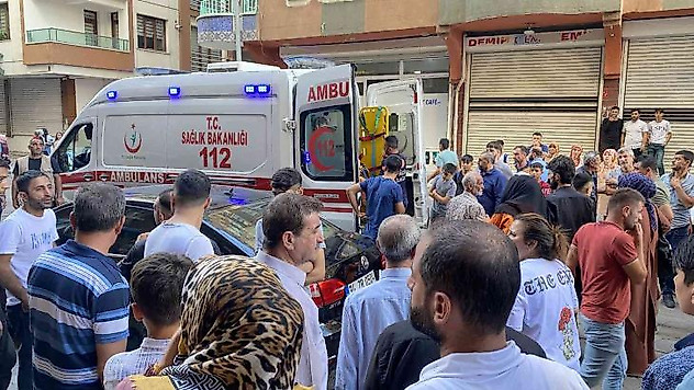 Diyarbakır'da 4. kattan düşen küçük kız ağır yaralandı