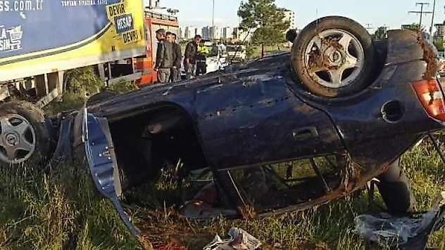 Diyarbakır'da trafik kazası: 2 ölü, ağır 2 yaralı