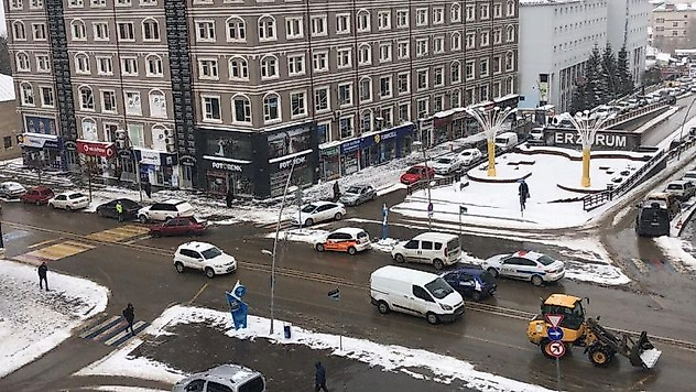 Doğu Anadolu Bölgesi'nde kar yağışı ve soğuk hava etkili oluyor