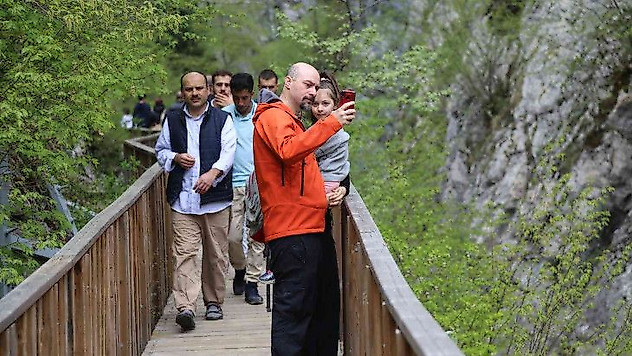 Dünyanın en derin kanyonuna bayram tatilinde ziyaretçi akını