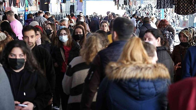 Edirne'ye akın eden Bulgar ve Yunanlar adım atacak yer bırakmadı, aldıklarını güçlükle taşıdı