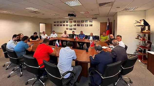 Edremit zeytinyağını Rusya'da tanıttılar
