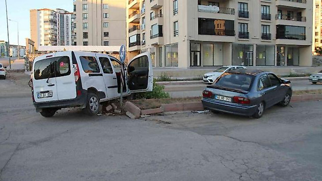 Elazığ'da trafik kazası: 6 yaralı