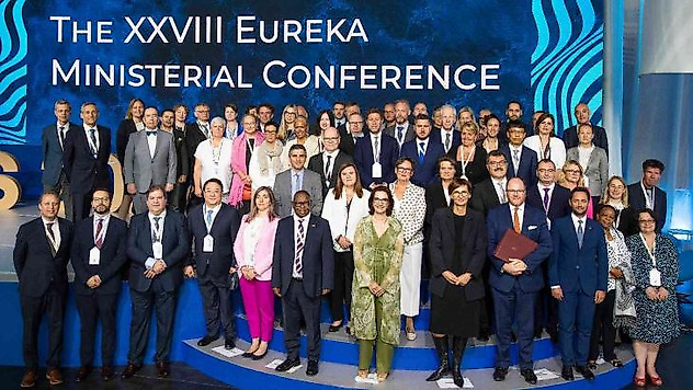Enerjisa Enerji CEO'su Murat Pınar'dan Portekiz'de küresel iş birliği çağrısı