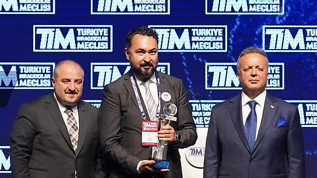 Ferrero Fındık Türkiye'de fındık ve mamulleri sektöründe 6. kez ihracat şampiyonu oldu