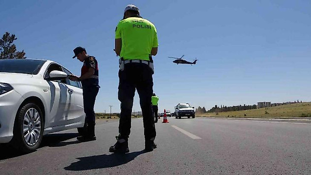 Gaziantep'te bayram öncesi havadan trafik denetimi